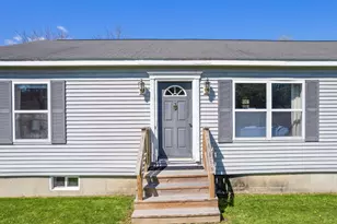 13 Liberty Dr, West Gardiner, ME 04345 - Photo 5