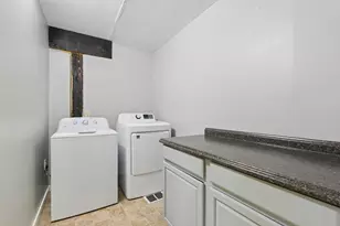 359 Atlantic Hwy, Waldoboro, ME 04572 - Photo 31