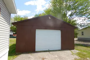 212 Bradley Rd, Milford, ME 04461 - Photo 11