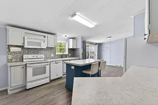 15 Kelly Ct, Sidney, ME 04330 - Photo 3