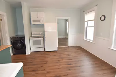 86B Fourth Street, Auburn, ME 04210 - Photo 3