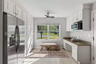 46 Mugwhy Ln, Portland, ME 04103 - Photo 5