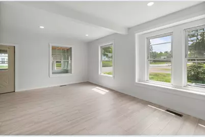 826 Riverside, Augusta, ME 04330 - Photo 15