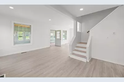826 Riverside, Augusta, ME 04330 - Photo 11