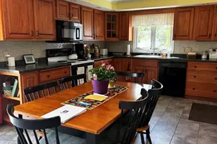 48 Yeaton St, Waterville, ME 04901 - Photo 3