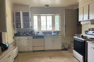 12 Storer St, Sanford, ME 04073 - Photo 17