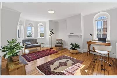 138 Pine Street #5, Portland, ME 04102 - Photo 1