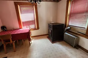 28 Eastland Ave, Millinocket, ME 04462 - Photo 7
