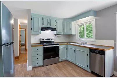 37 Pilgrim Road, Standish, ME 04084 - Photo 5