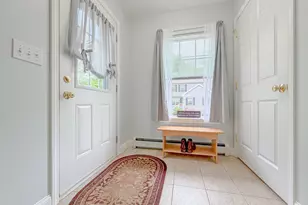 24 Garfield St, Saco, ME 04072 - Photo 5