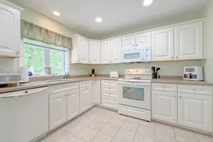 24 Garfield St, Saco, ME 04072 - Photo 17