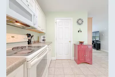 24 Garfield Street #13, Saco, ME 04072 - Photo 19