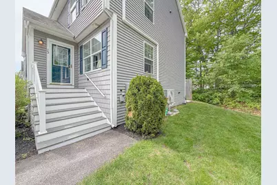 24 Garfield Street #13, Saco, ME 04072 - Photo 3