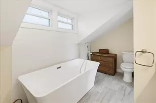 495 Allen Ave, Portland, ME 04103 - Photo 13