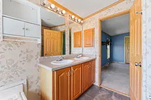 252 Blackberry Hill Rd, Berwick, ME 03901 - Photo 35