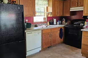 16 Leo St, Sanford, ME 04073 - Photo 35