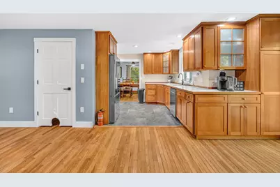 48 Griffin Avenue, Hampden, ME 04444 - Photo 5