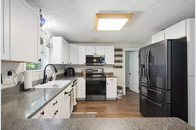 21 Dogwood Drive, South Berwick, ME 03908 - Photo 9