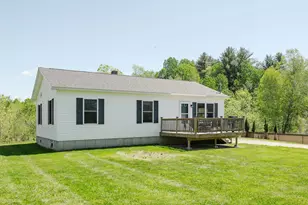 135 Meadow Ln, Farmington, ME 04938 - Photo 3