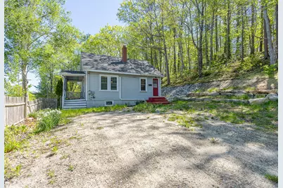 56 Bow Street, Freeport, ME 04032 - Photo 5