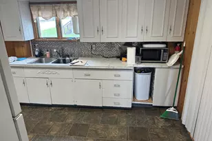 16 Allen St, Presque Isle, ME 04769 - Photo 5