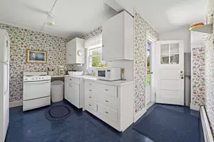 36 Pleasant St, Damariscotta, ME 04553 - Photo 65