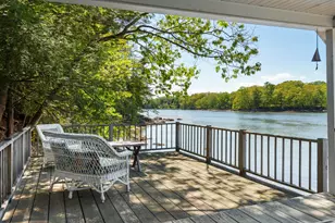 36 Pleasant St, Damariscotta, ME 04553 - Photo 11