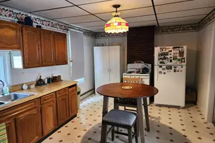 89 Oak St, Lewiston, ME 04240 - Photo 5
