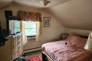 89 Oak St, Lewiston, ME 04240 - Photo 15