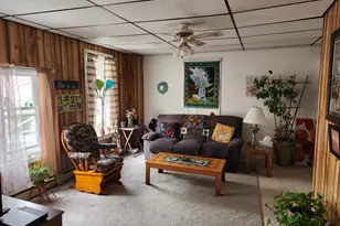 89 Oak St, Lewiston, ME 04240 - Photo 7
