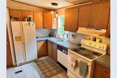 99 Dixon Road, Lebanon, ME 04027 - Photo 21
