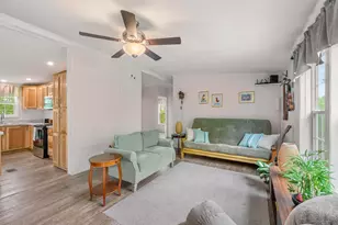 44 Averill Mobile Home Park, Benton, ME 04901 - Photo 19