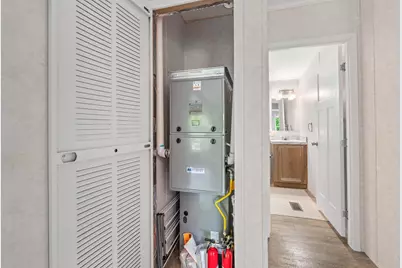 44 Averill Mobile Home Park, Benton, ME 04901 - Photo 29