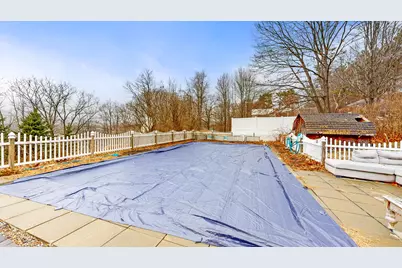 36 Sewall Street, Livermore Falls, ME 04254 - Photo 5