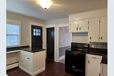 7 Roosevelt Avenue, Waterville, ME 04901 - Photo 17