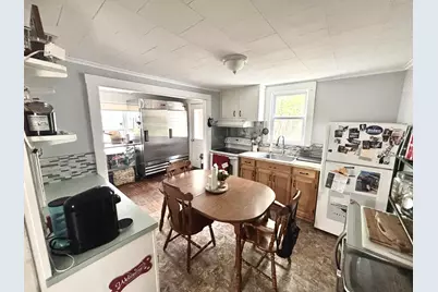 94 Lincoln Street, Millinocket, ME 04462 - Photo 9