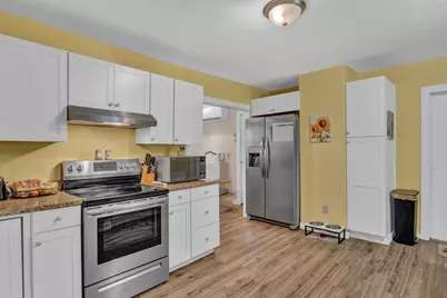 26 Island Avenue, Orono, ME 04473 - Photo 9