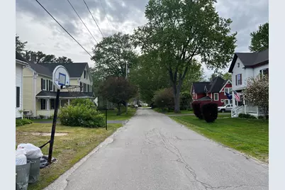 16 Bartlett Street, Gardiner, ME 04345 - Photo 11