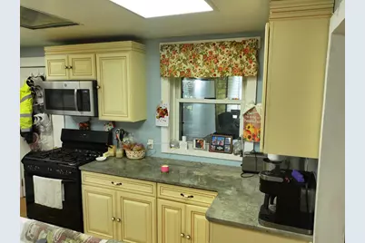 16 Bartlett Street, Gardiner, ME 04345 - Photo 13