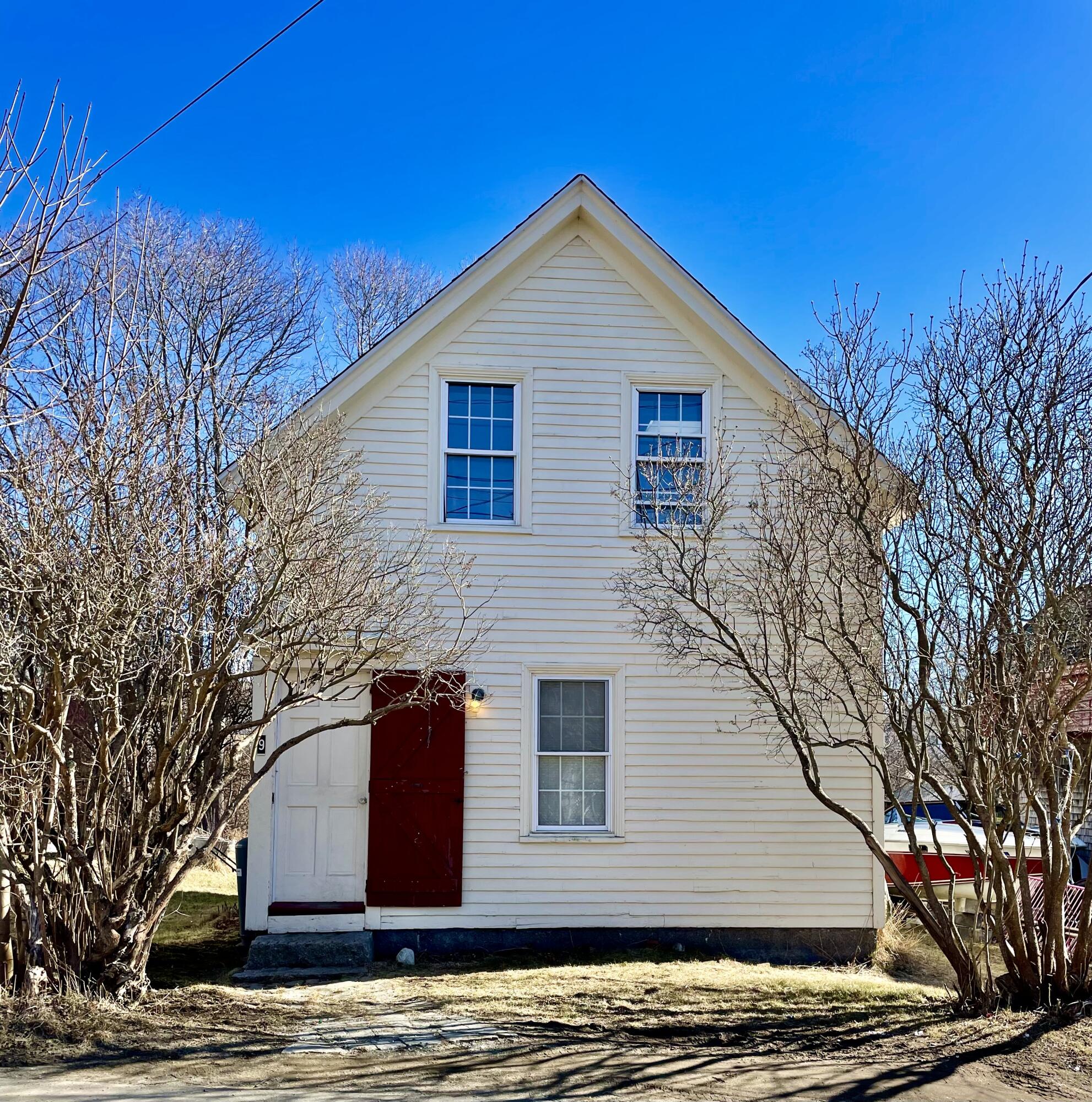 9 Cottage St, Vinalhaven, ME 04863 MLS 1552808 Coldwell Banker