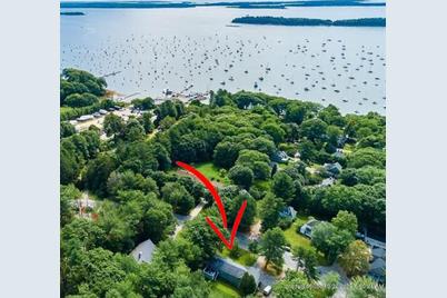 202 Foreside Road, Falmouth, ME 04105 - Photo 1