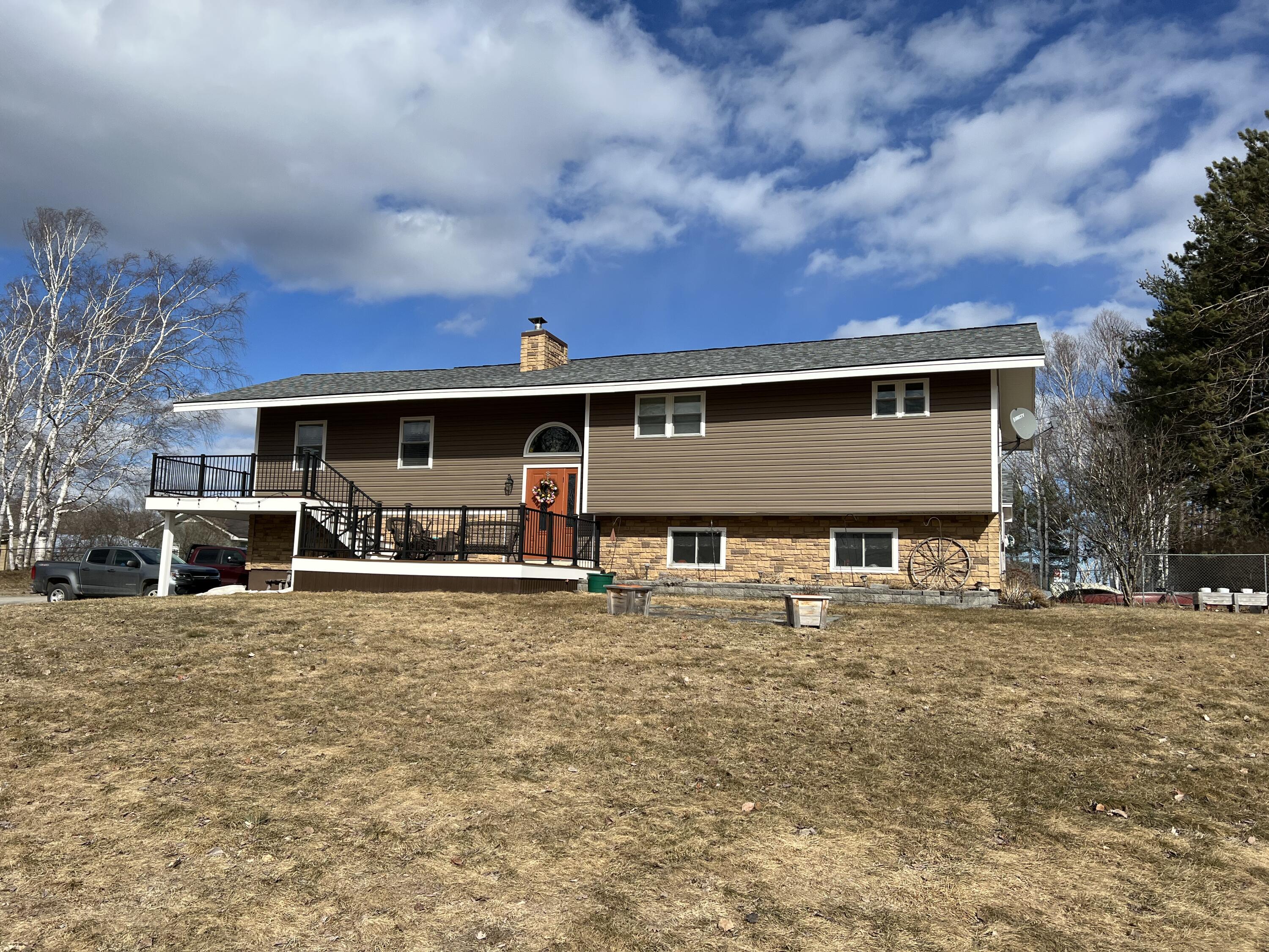 4 Field St, Millinocket, ME 04462 MLS 1555735 Coldwell Banker