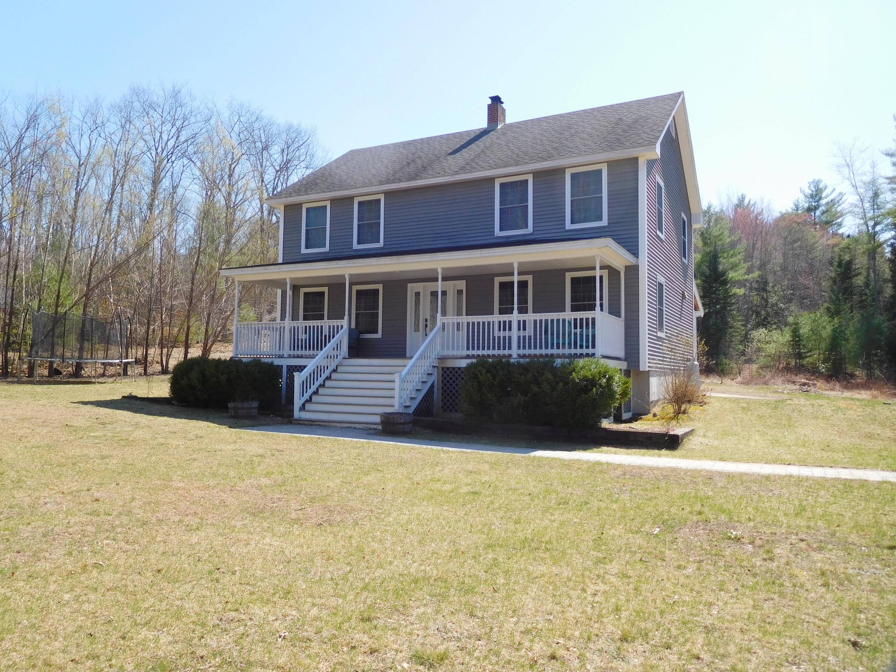 9-farley-ln-oxford-me-04270-mls-1556386-coldwell-banker