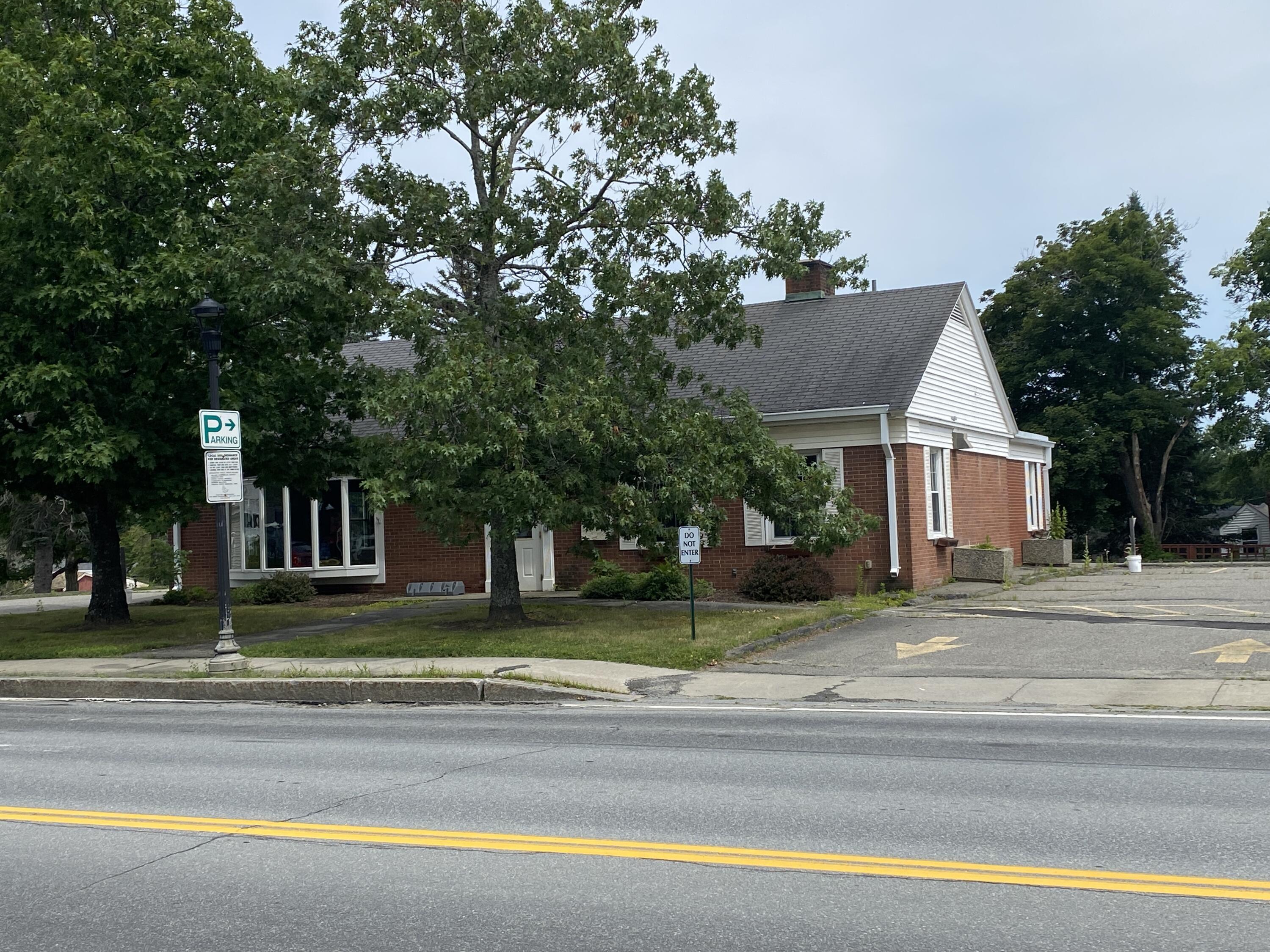 56 Main St, Orono, ME 04473 MLS 1557089 Coldwell Banker