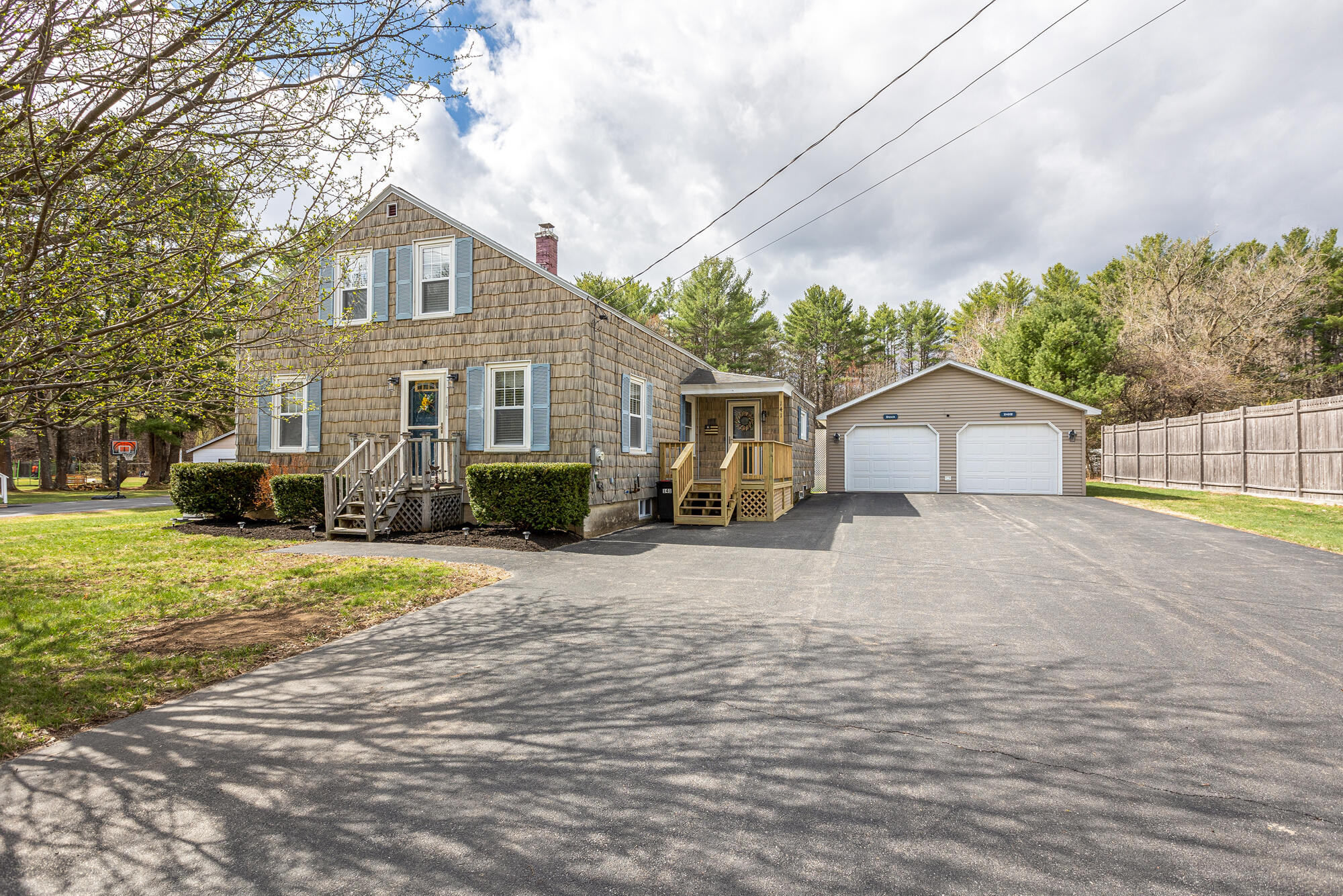 141 Grove St, Lewiston, ME 04240 MLS 1558097 Coldwell Banker