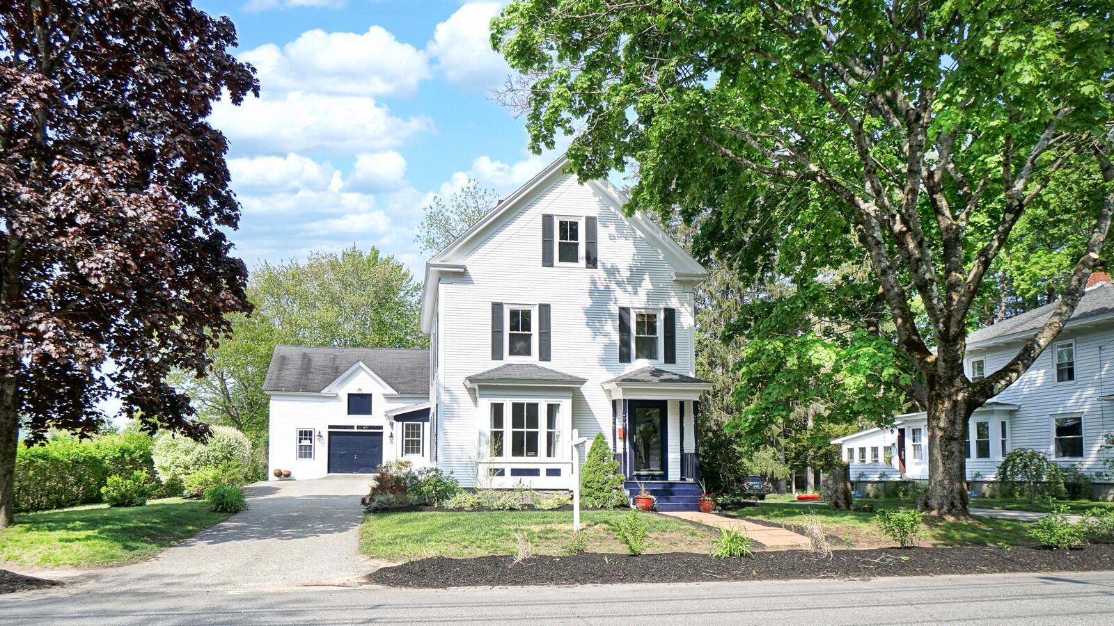 60 Storer St, Kennebunk, ME 04043 MLS 1559756 Coldwell Banker