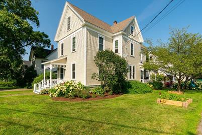 233 Broadway, Rockland, ME 04841 - Photo 1