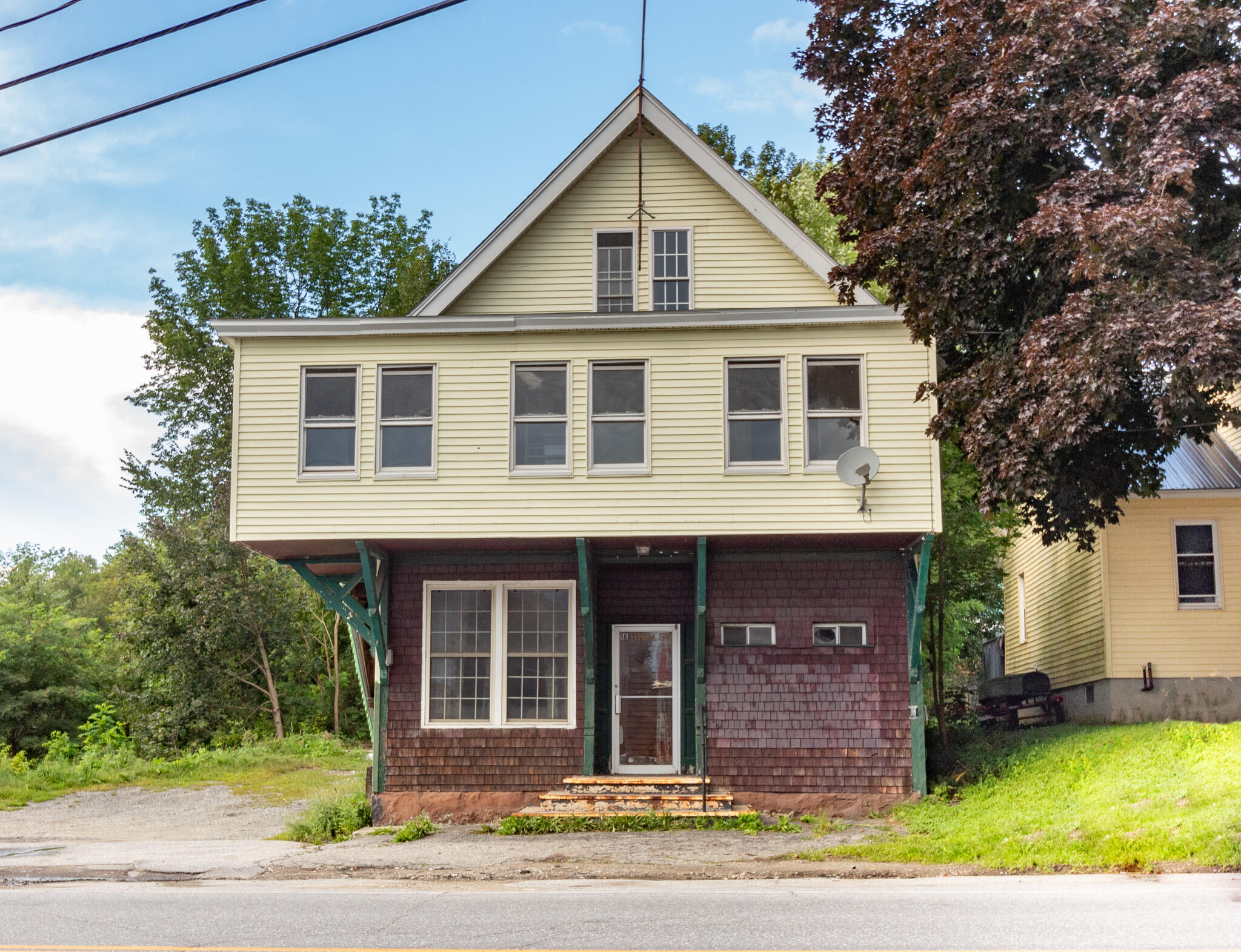 18 High St, Sabattus, ME 04280 MLS 1571779 Coldwell Banker
