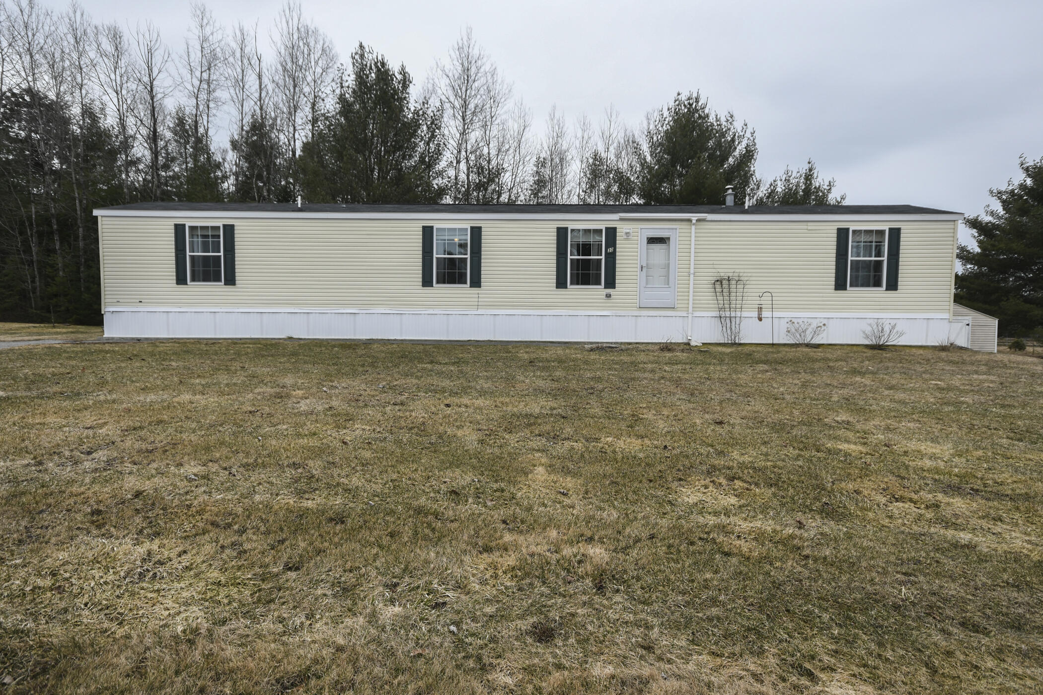 30 Begin Terrace, Sabattus, ME 04280 MLS 1584941 Coldwell Banker