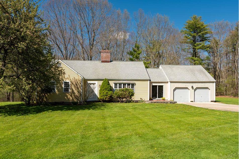 1 Pinecrest Dr, Eliot, ME 03903 MLS 1588896 Coldwell Banker